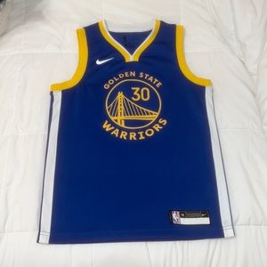 LIKE NEW Youth M 10/12 (fits like a Youth L/XL) Nike Stephen Curry jersey